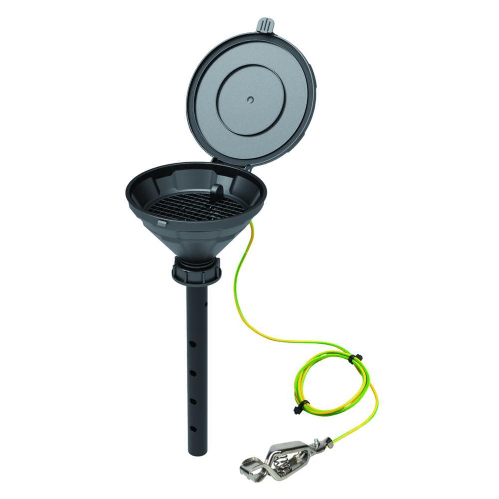 SCAT Funnel with lid "MARCO", V2.0, S50, 140 mm, PE-HD electrostatic conductive, with lance 220 mm, with removable sieve and earthing cable


