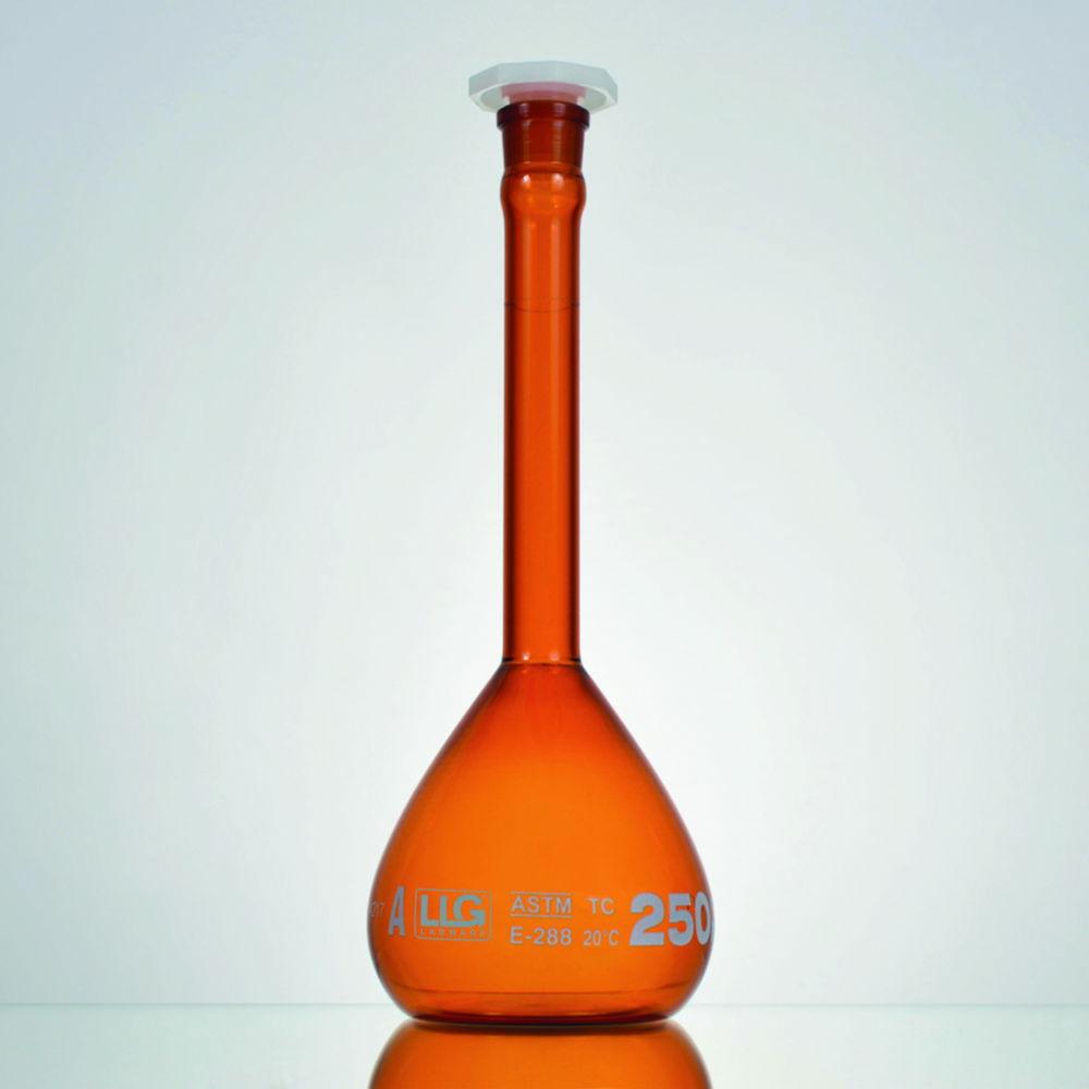 LLG Volumetric Flask 10 mL Boro 3.3 Amber Class A NS 10/19 PE Stopper White Scale Batch Certified, Pack of 2